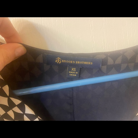 Used good condition Brooks Bros A line stretch dress, fits most sizes 2, 4, 6 - Picture 4 of 6